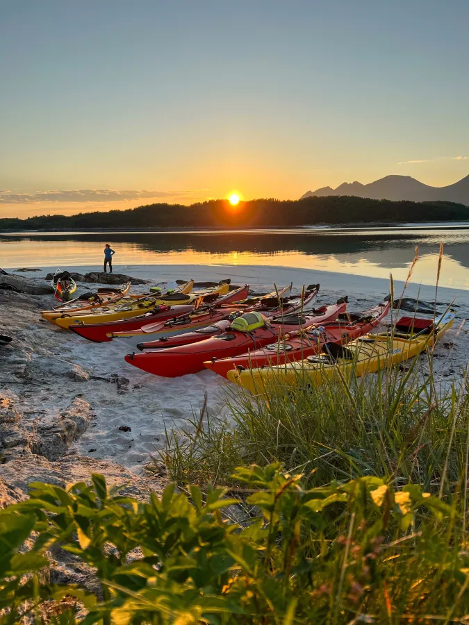 Kajakk - øylanding - Norwegian Wild