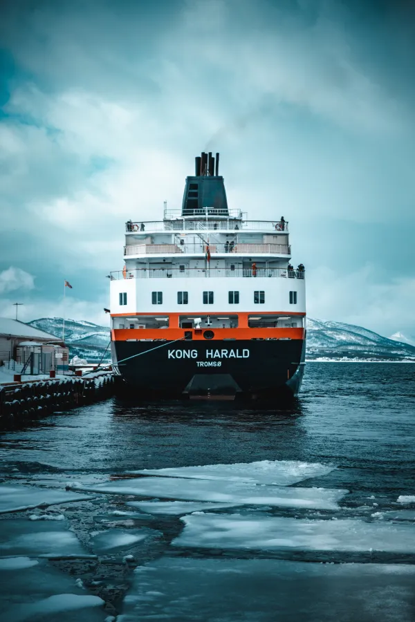 Hurtigruten coast to coast 