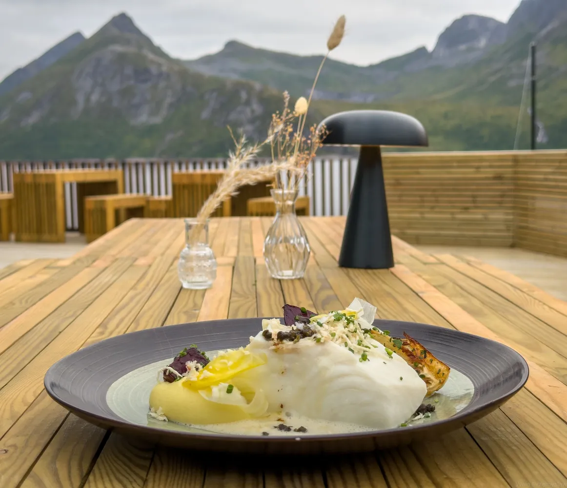 Local delicious food experiences at Storm Hotel