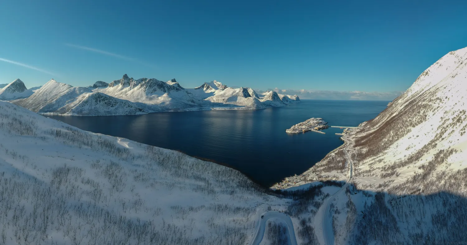 Winter Øyfjord and Husøy