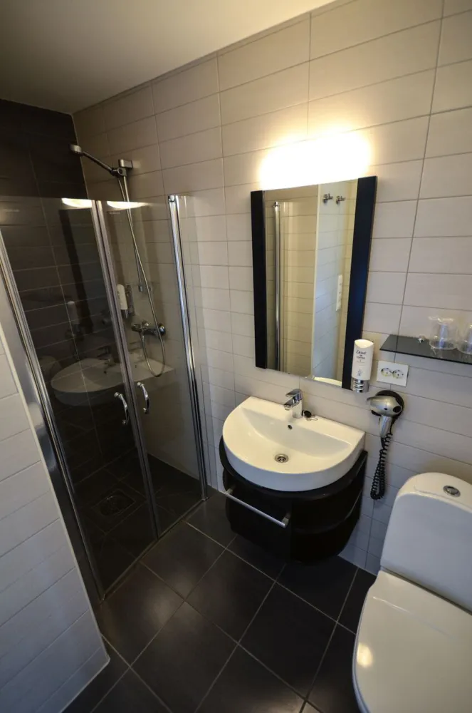 Bad i leilighet og suite
